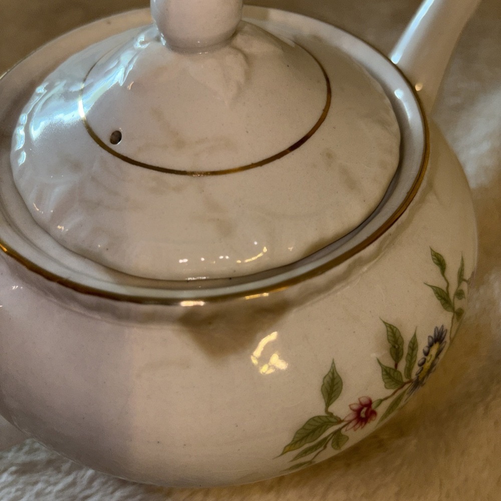 Vintage Teapot, Staffordshire ENGLAND Floral Fine Ceramics. FLAWS - Picture 3 of 7